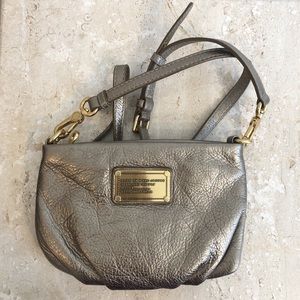 marc jacobs metallic crossbody purse